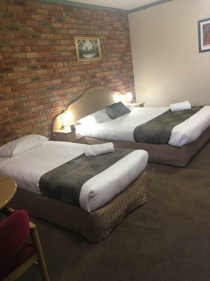 Pines Country Club Motor Inn Shepparton Exterior foto